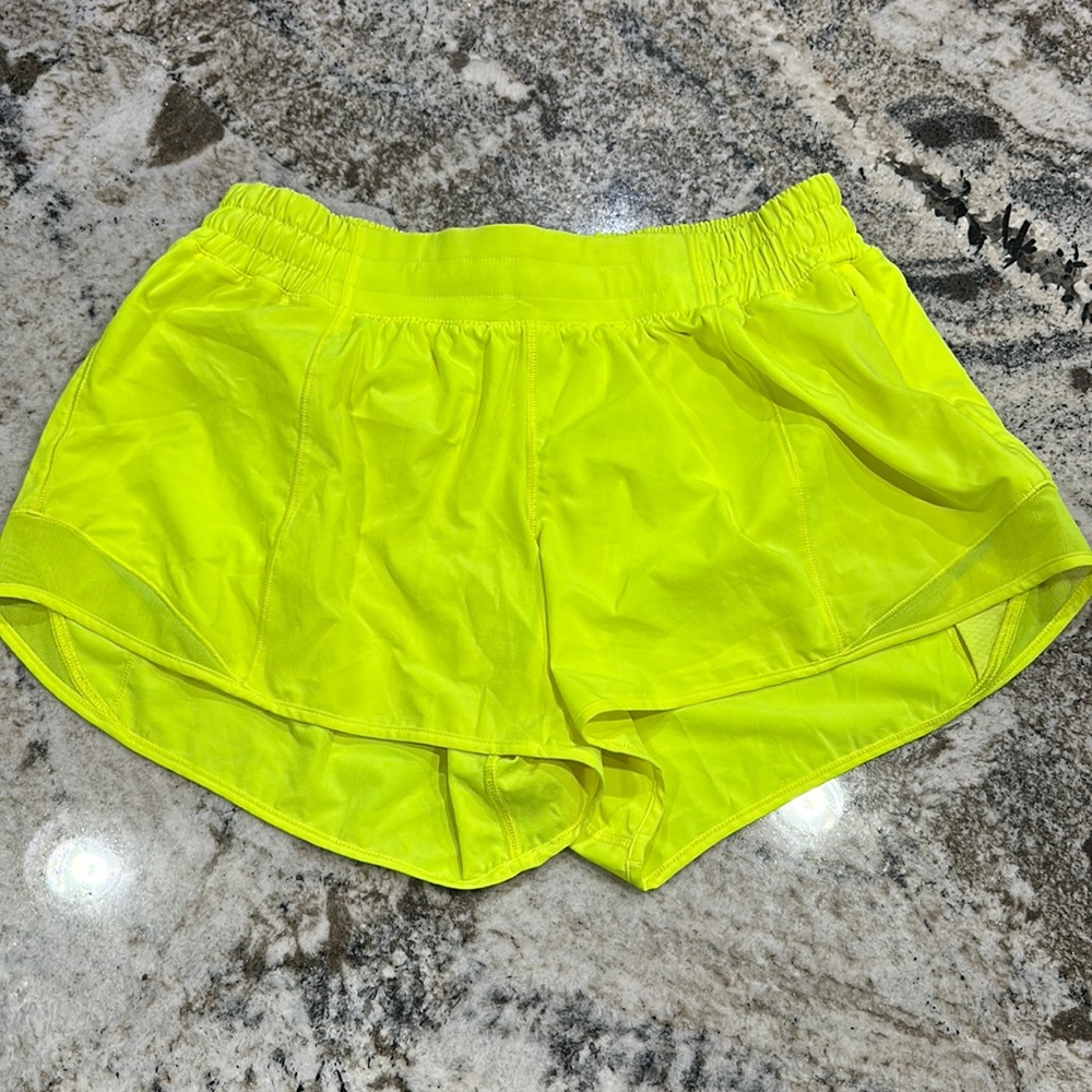 Lululemon hotty hots